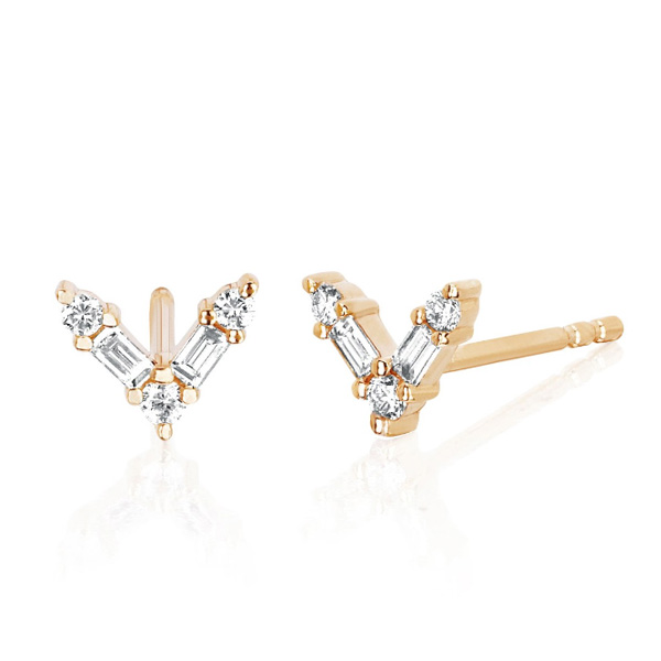 Newest Design Gold Plated V Sterling Silver Stud Earring YCE2682